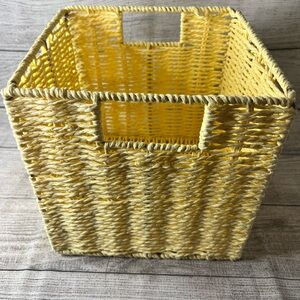 Set of 3 Yellow Foldable Wicker Baskets 9x9